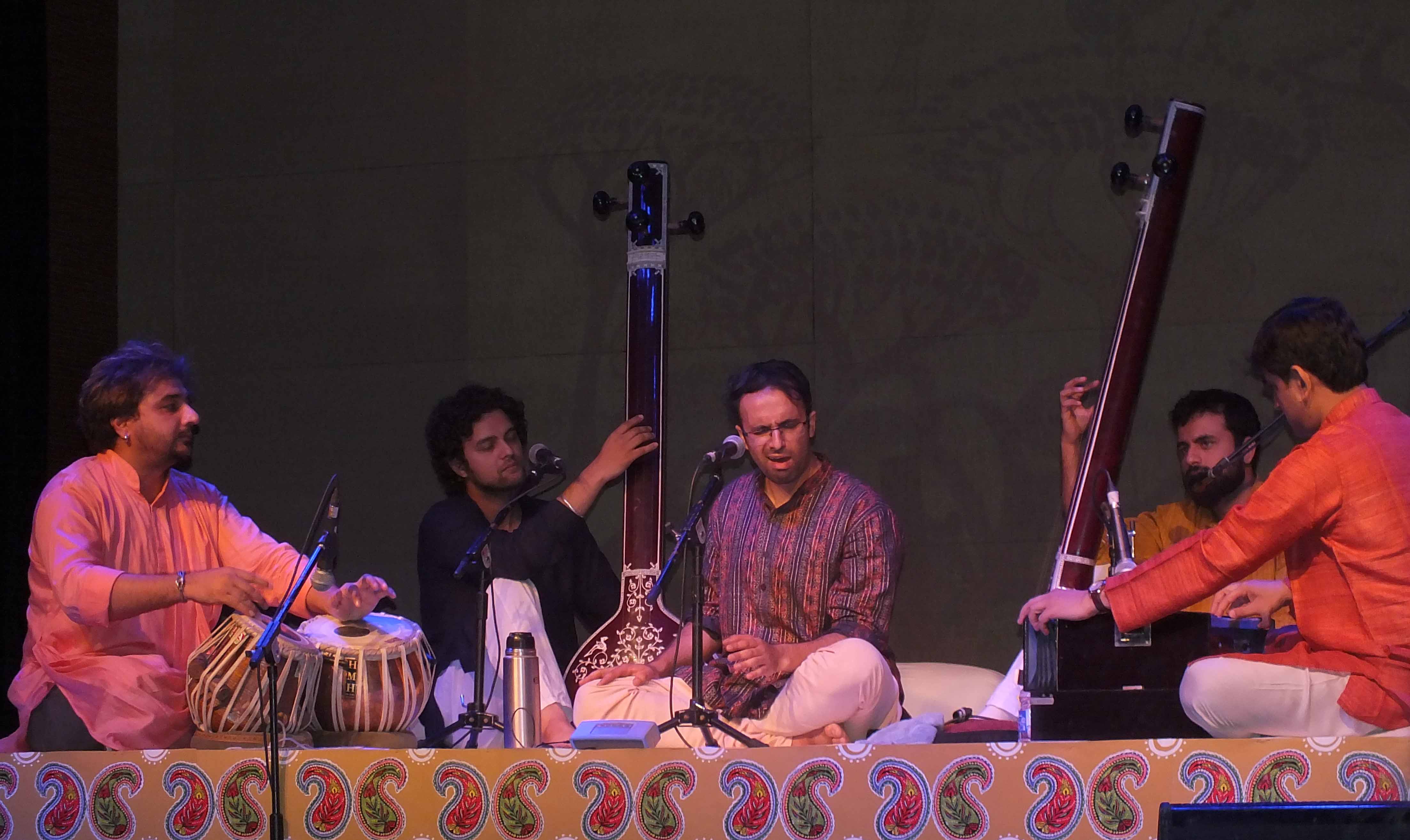Music presented in ‘Varsha Ritu Sangeet Sandhya’ delighted the audience
