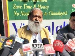 Anil Vij’s jibe at Surjewala: “He only knows politics, not public welfare